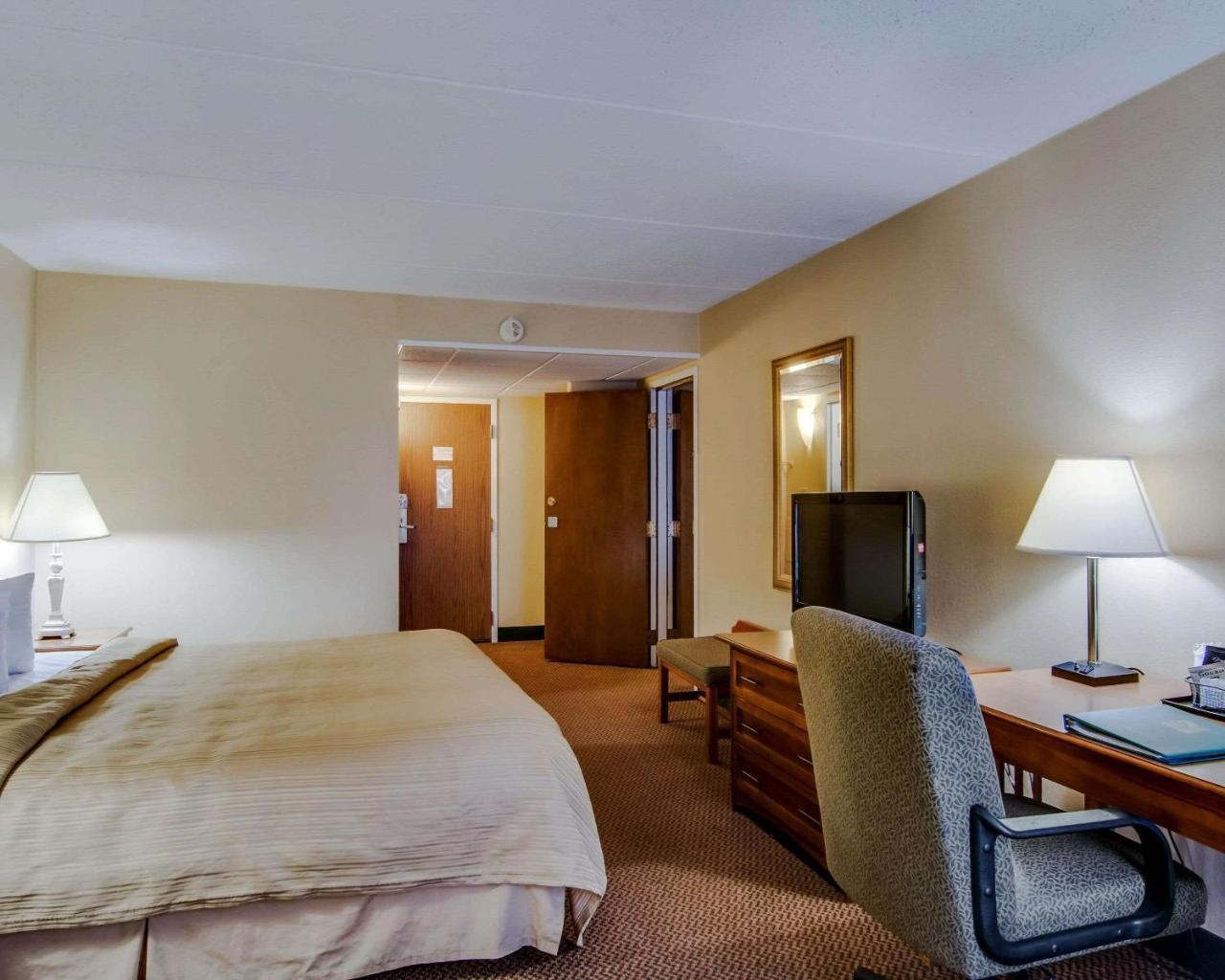 Quality Hotel And Conference Center Cumberland Heights Екстериор снимка